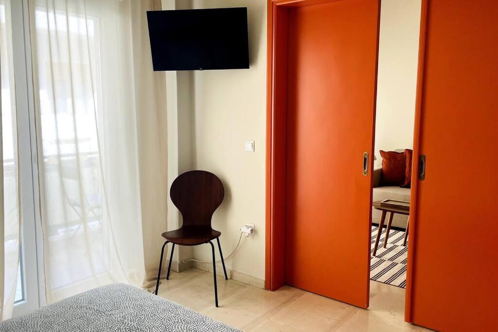 Апартаменты Cybele Apt Downtown Волос Экстерьер фото