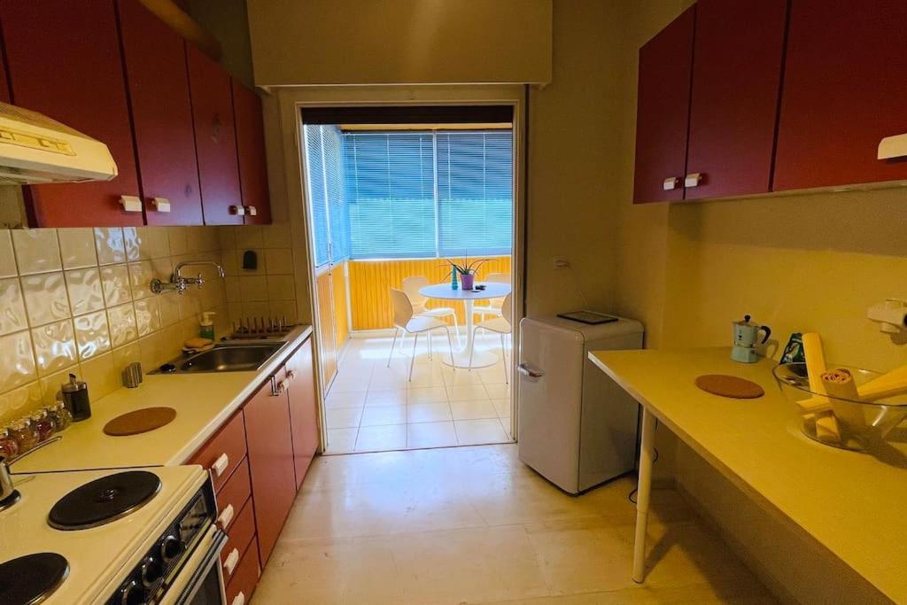 Апартаменты Cybele Apt Downtown Волос Экстерьер фото